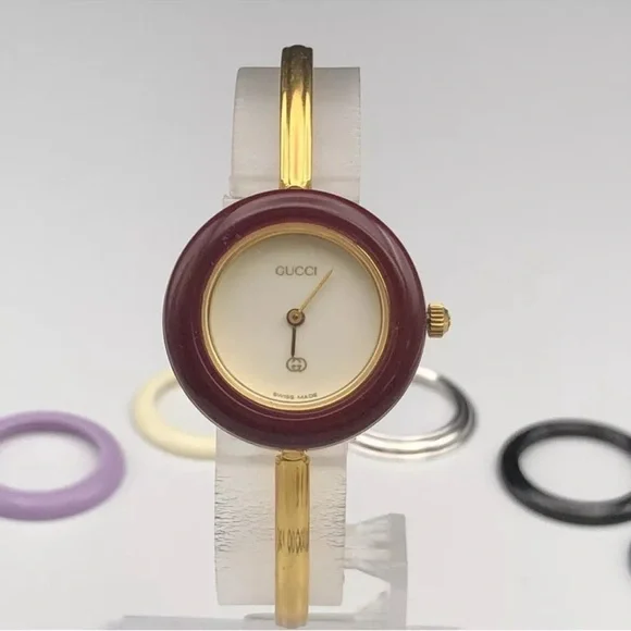 Gucci Luxury Statement Watch Vintage Highly Collectible - Picture 7 of 13